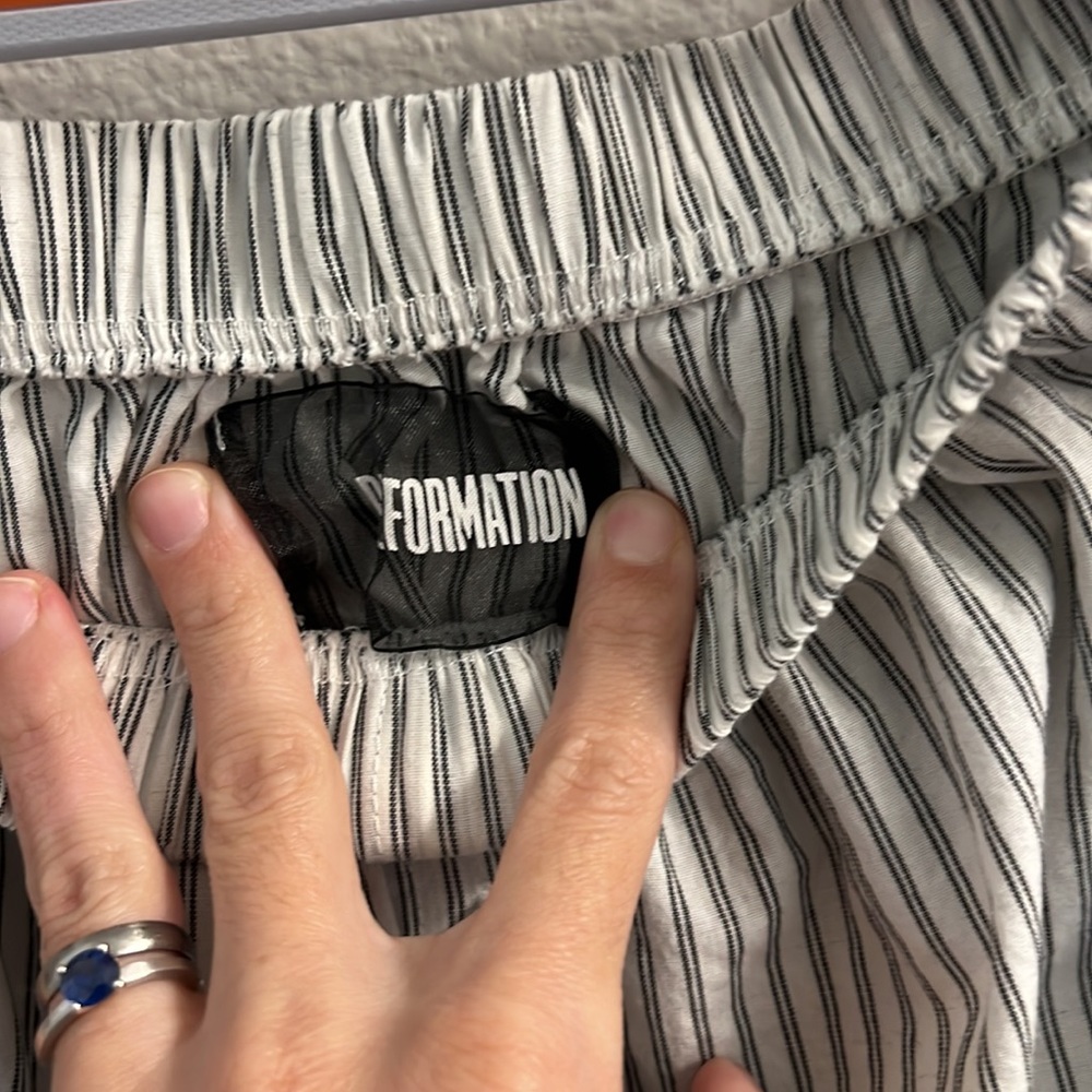 Reformation blouse - Picture 3 of 4